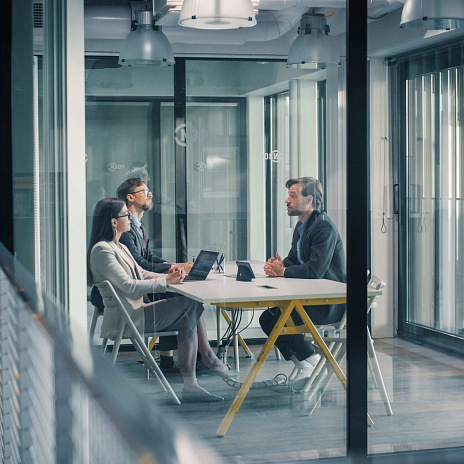 Ольга Архангельская – о ситуации на рынке офисной недвижимости и антикризисных форматах работы в эфире РБК